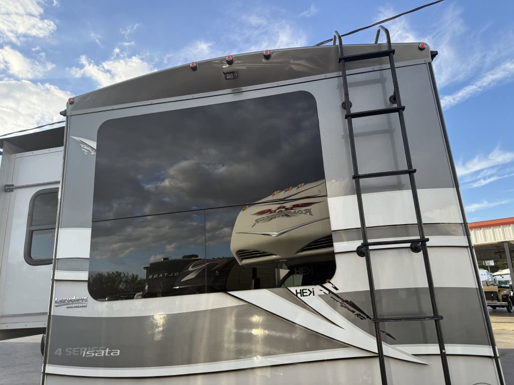 Used 2017 Ford E-450 and Econoline 450 Super Duty w/ Motorhome Prep Package image 13