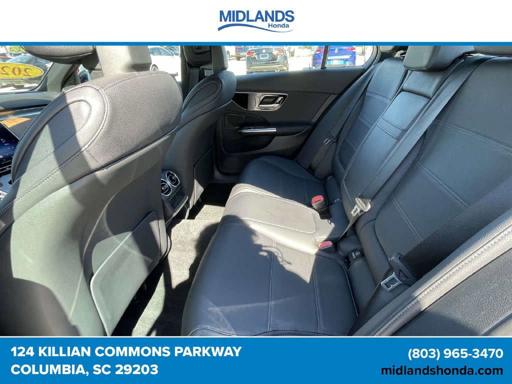 Used 2024 Mercedes-Benz C 300 4MATIC Sedan image 11