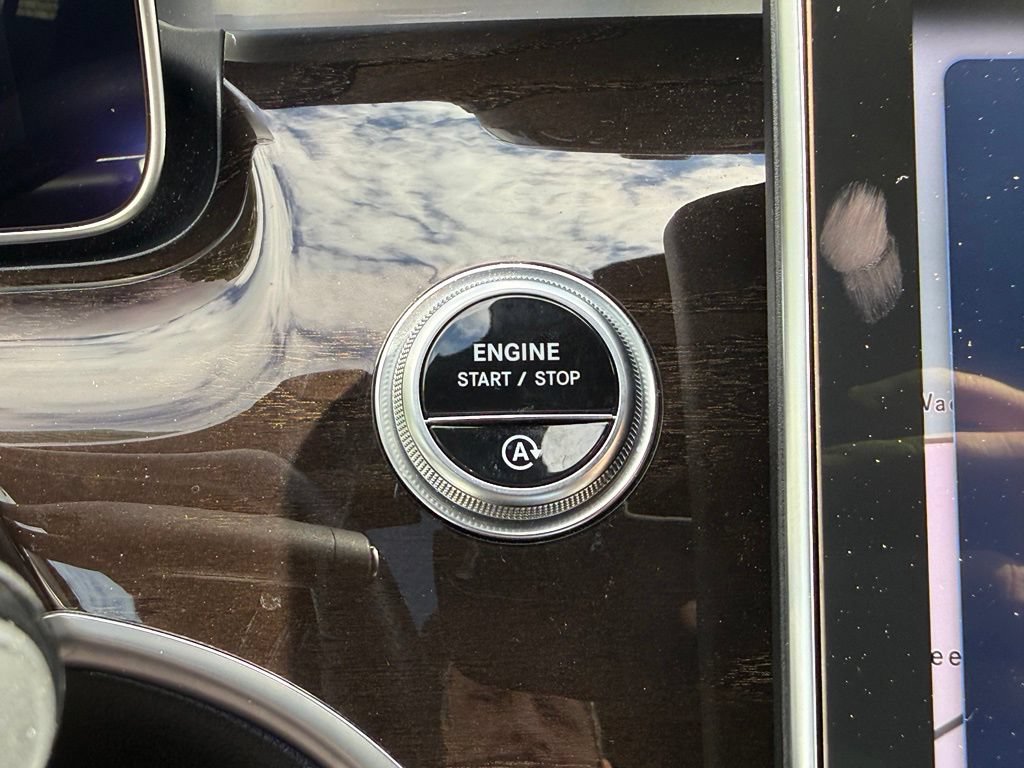Used 2022 Mercedes-Benz C 300 4MATIC Sedan image 45