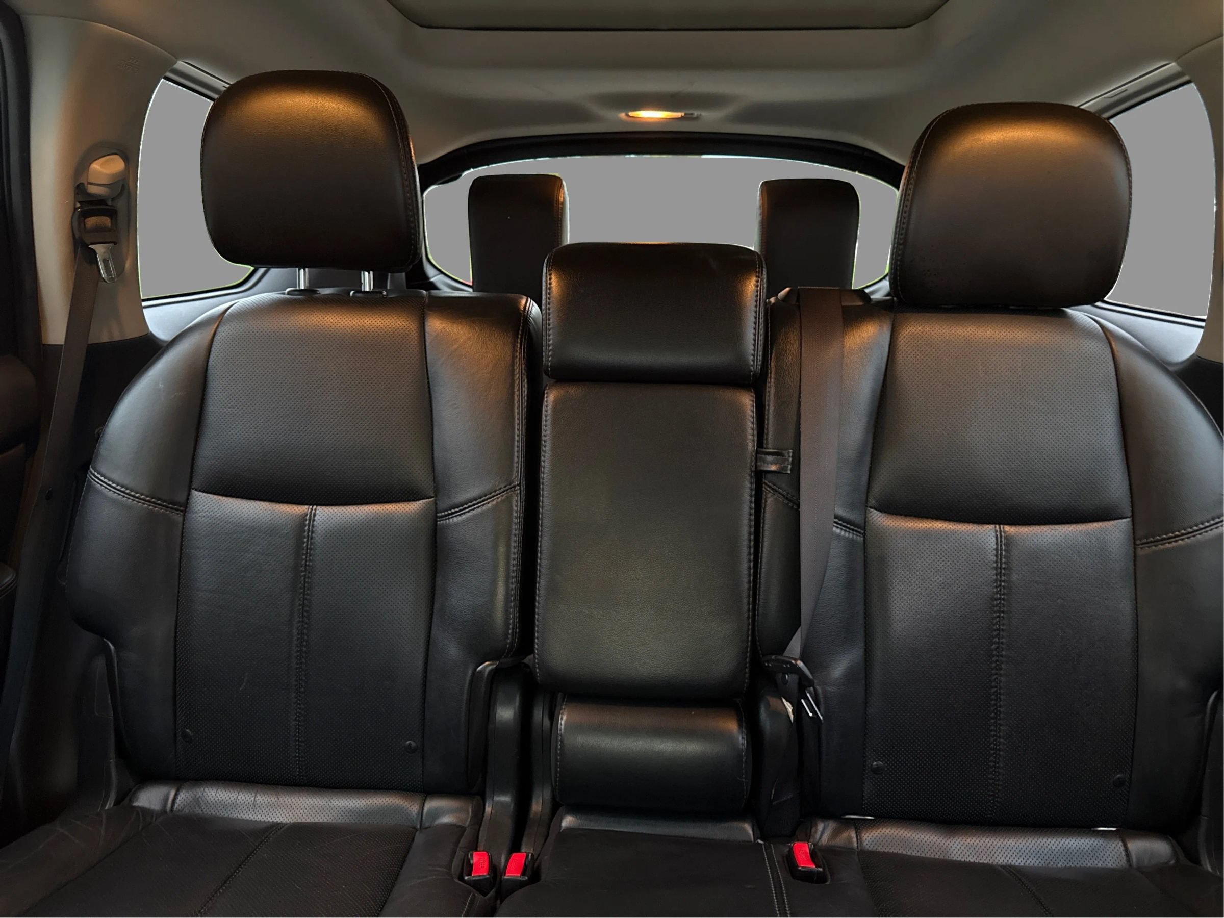 Used 2013 Nissan Pathfinder Platinum w/ Platinum Premium Pkg AWD/4WD image 17