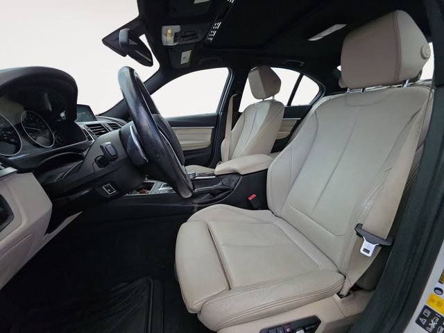 Used 2016 BMW 328i xDrive Sedan AWD/4WD image 9