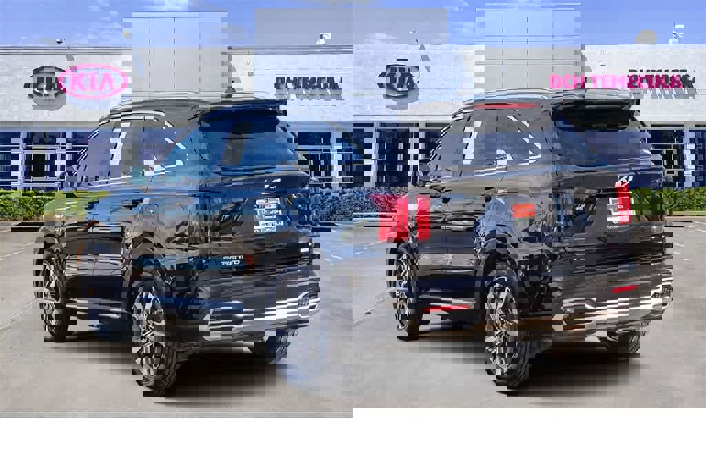 Certified 2023 Kia Sorento SX Prestige image 6
