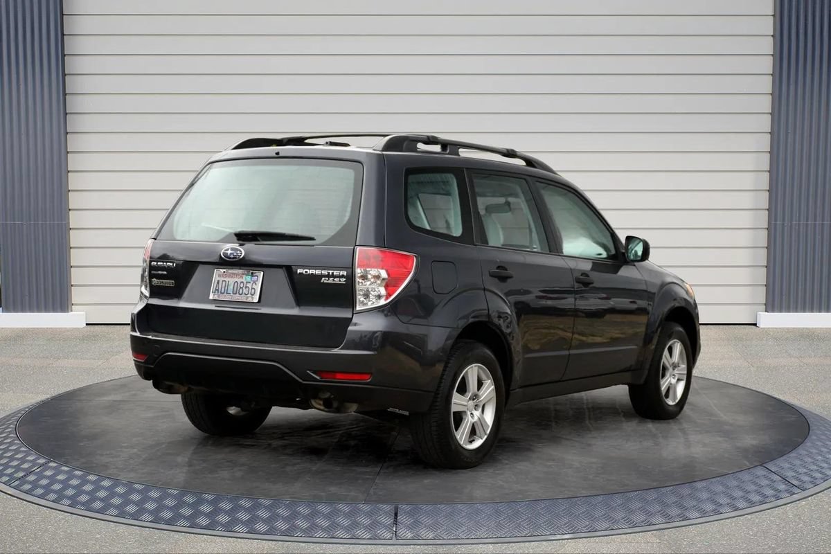 Used 2011 Subaru Forester 2.5X w/ Alloy Wheel Value Pkg AWD/4WD image 7
