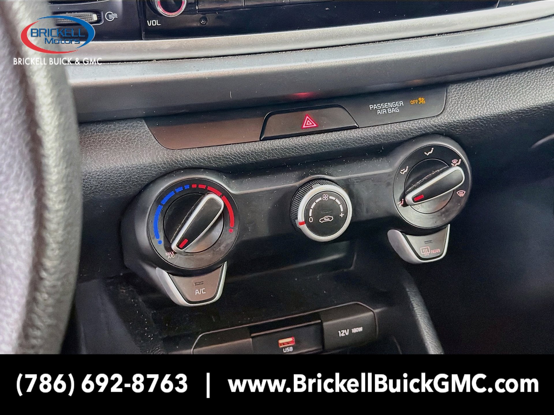 Used 2023 Kia Rio S FWD image 31