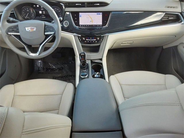 Used 2024 Cadillac XT6 Premium Luxury w/ Technology Package image 26