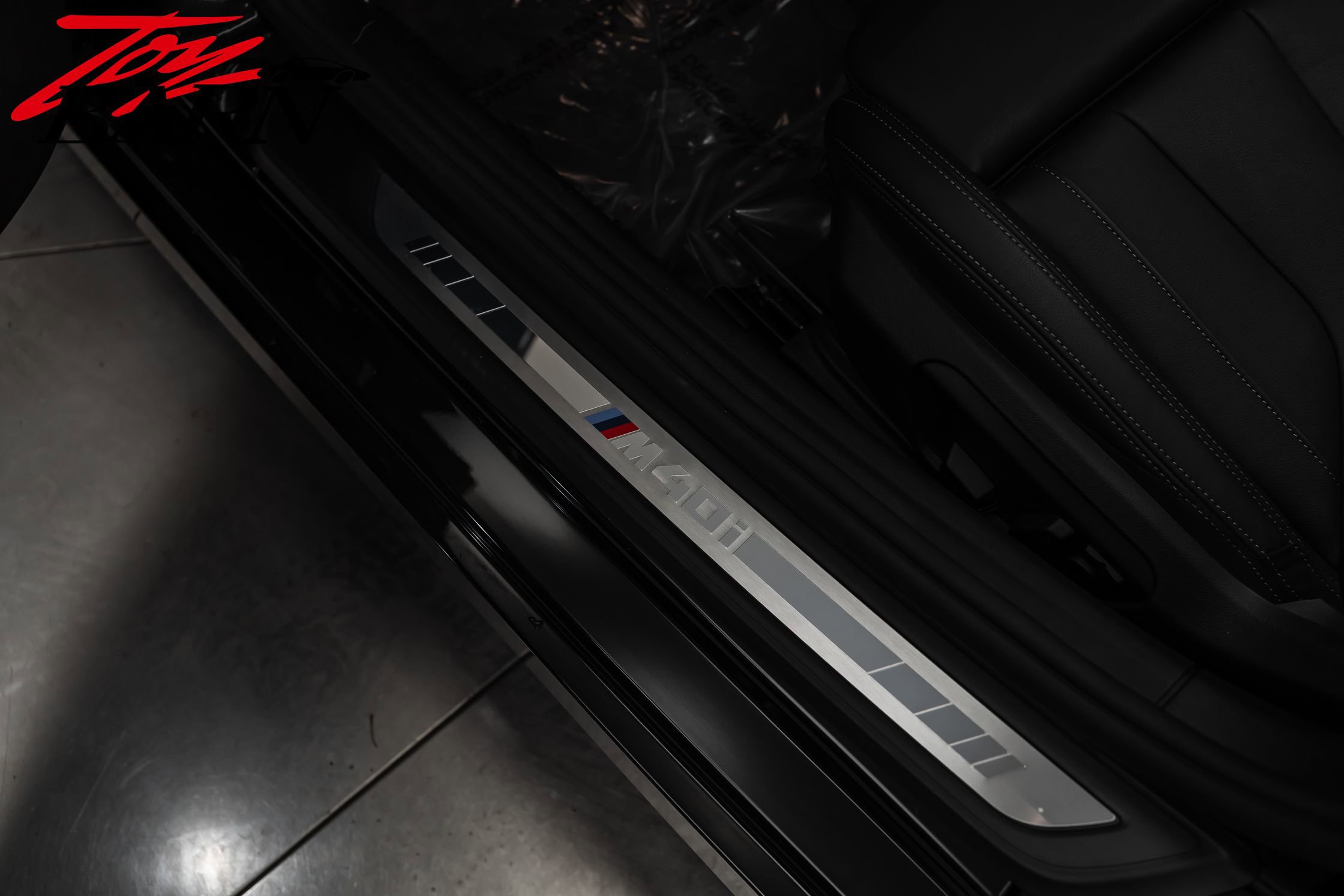 Used 2025 BMW Z4 M40i w/ Edition image 31