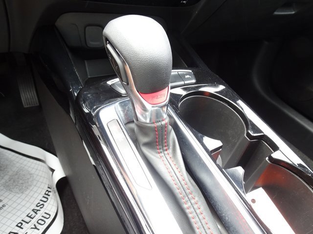 Certified 2024 Chevrolet Trax RS w/ Driver Confidence Package image 18