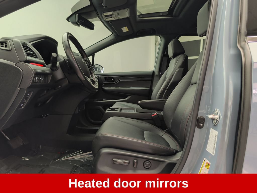 Used 2025 Honda Odyssey Sport-L image 11