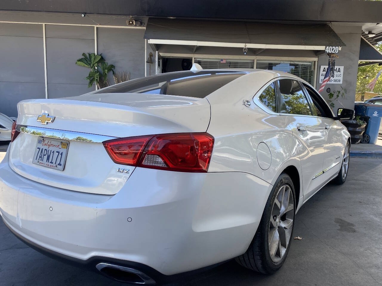 Used 2014 Chevrolet Impala LTZ FWD image 8