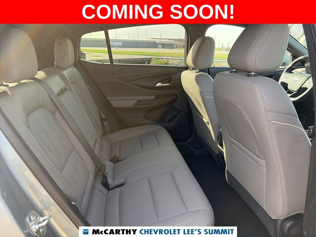 Used 2025 Buick Envista Avenir image 34