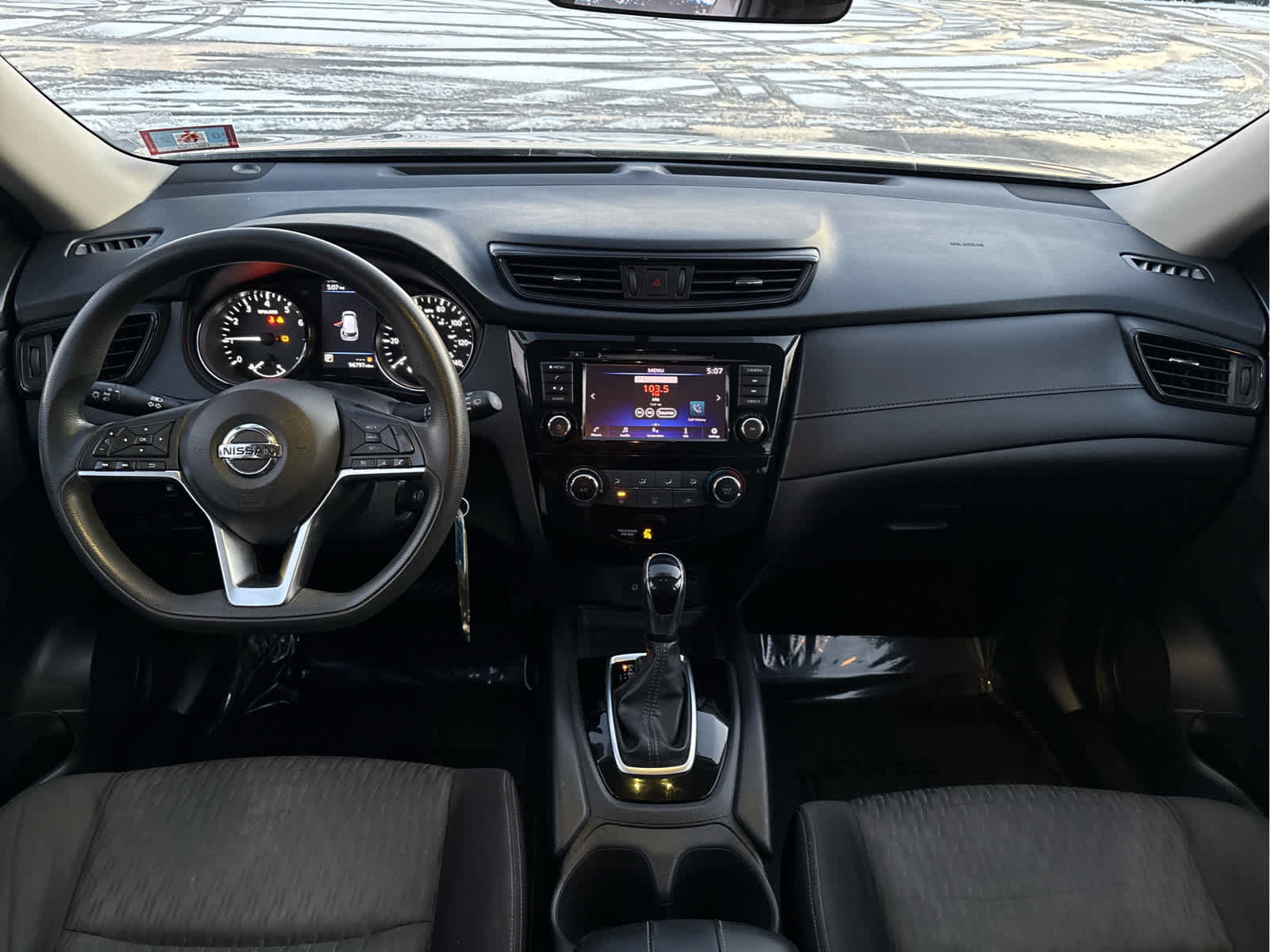 Used 2018 Nissan Rogue S image 12