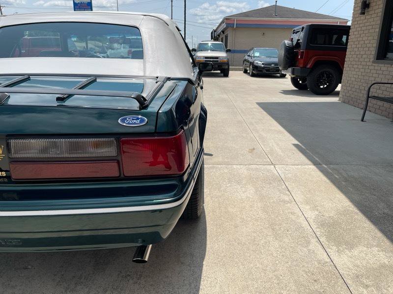 Used 1990 Ford Mustang LX RWD image 11