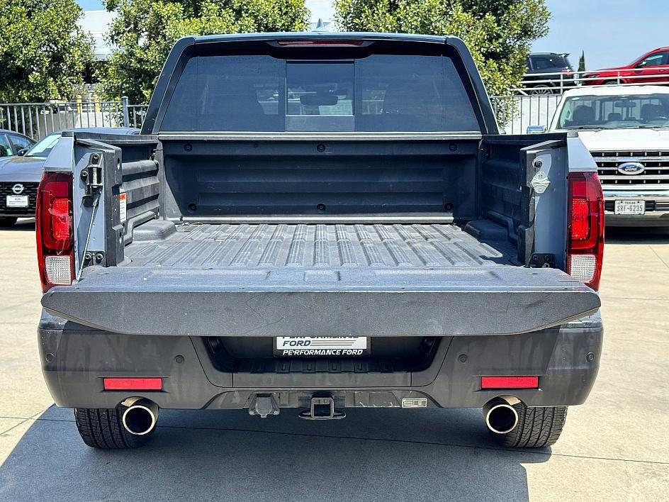 Used 2023 Honda Ridgeline Black Edition image 15