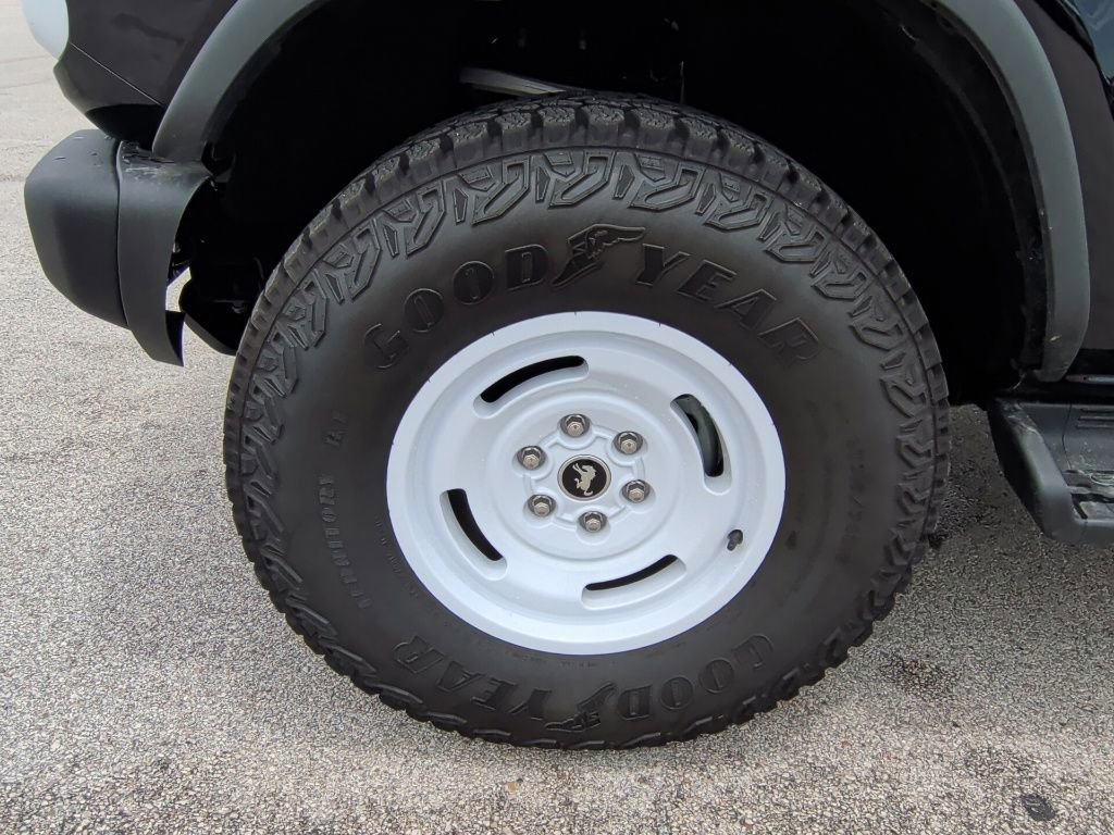 Used 2026 Ford Bronco Heritage Edition AWD/4WD image 49