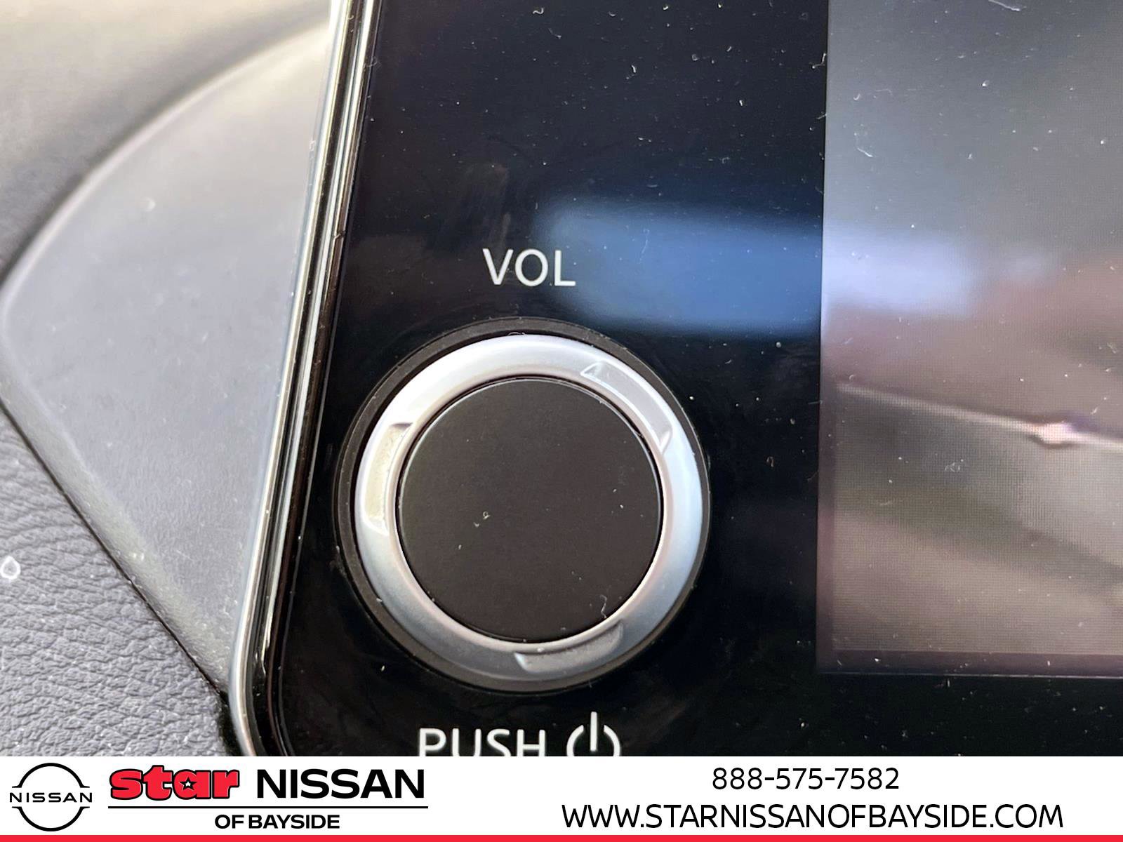 Certified 2021 Nissan Sentra SV image 26