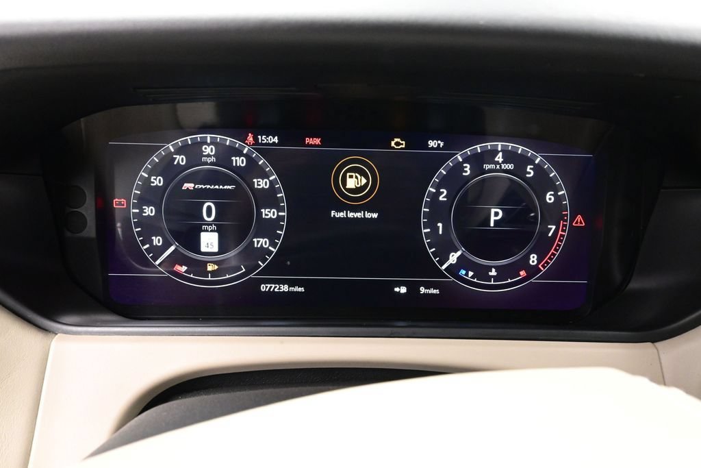 Used 2018 Land Rover Range Rover Velar R-Dynamic HSE AWD/4WD image 36