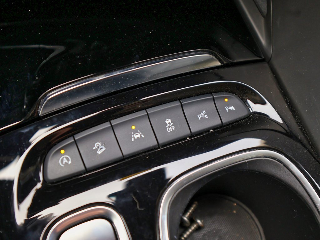 Certified 2023 Buick Envision Avenir image 25