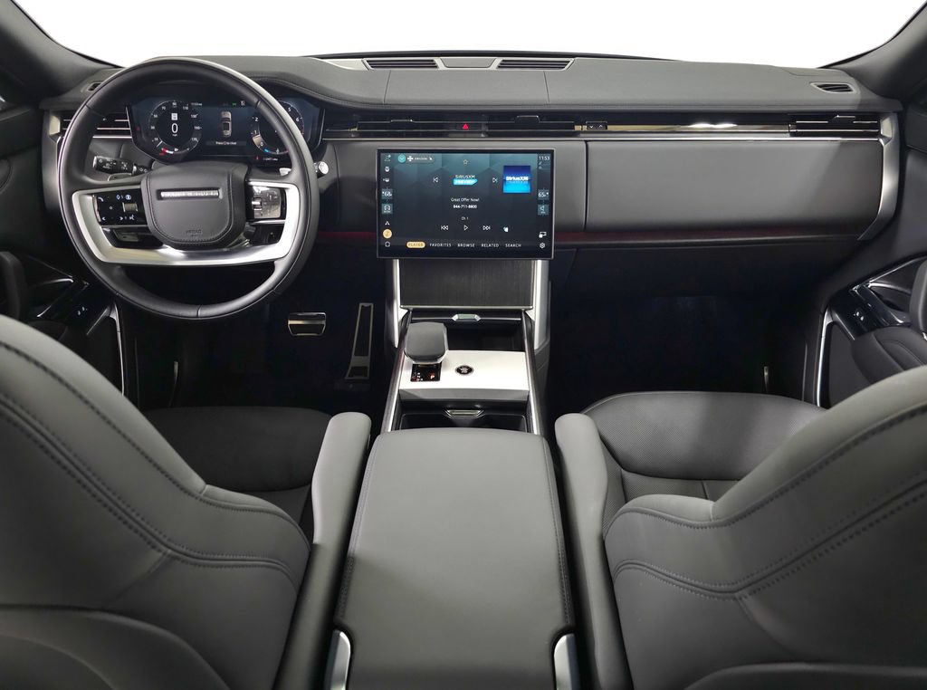 Certified 2025 Land Rover Range Rover Long Wheelbase SE AWD/4WD image 13