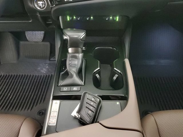 Used 2025 Lexus ES 300h w/ Premium Package FWD image 21