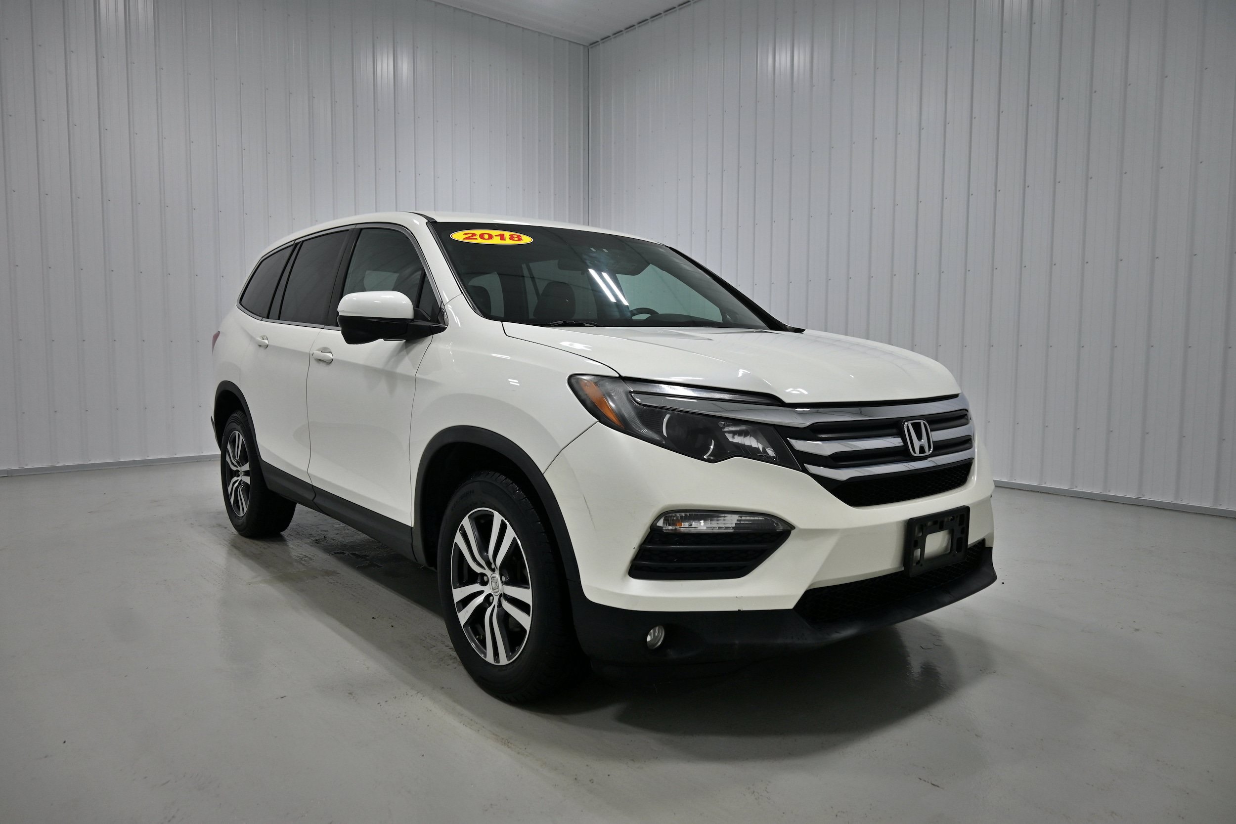 Used 2018 Honda Pilot EX image 3