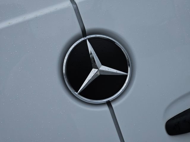 Used 2024 Mercedes-Benz Sprinter 3500 image 30