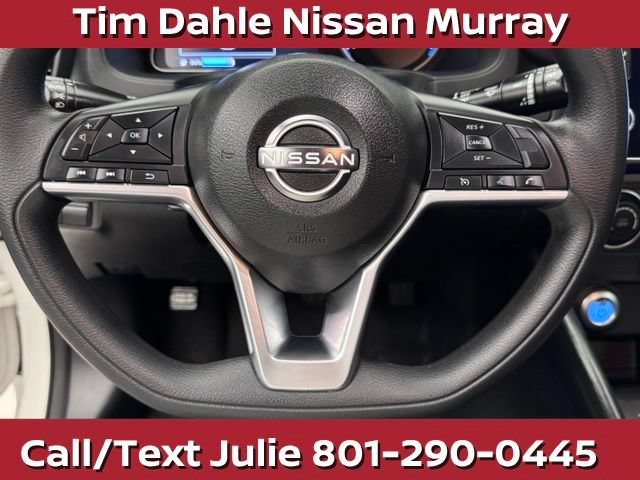Used 2025 Nissan Leaf S FWD image 29