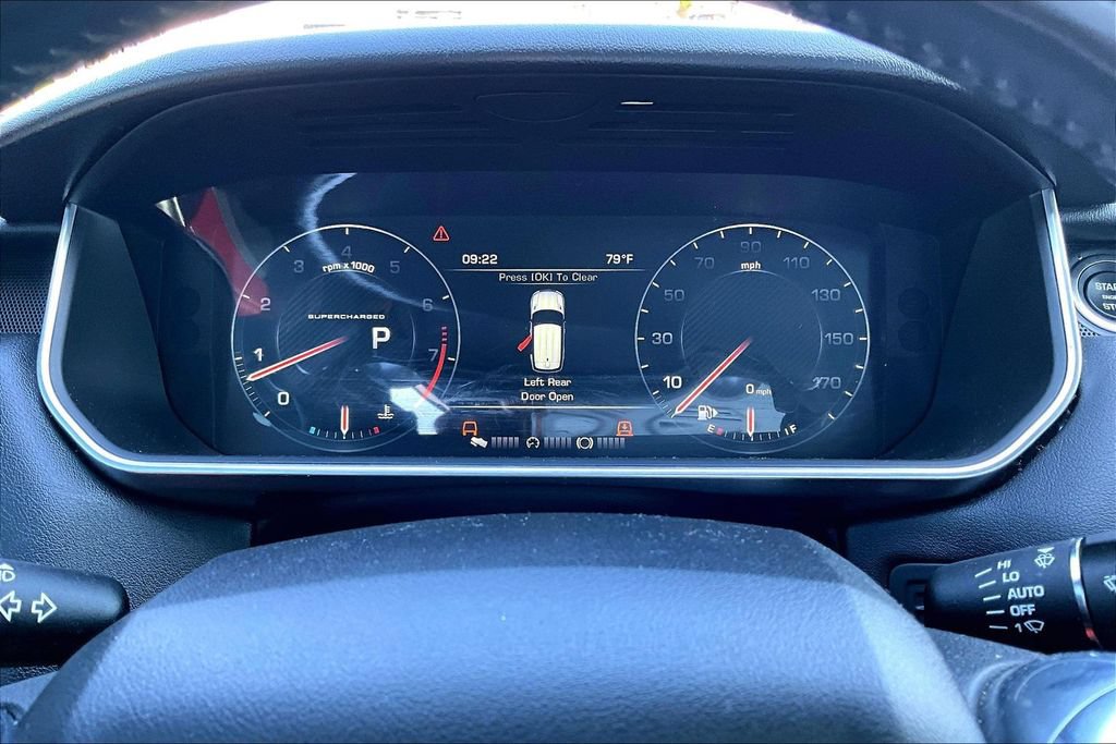 Used 2016 Land Rover Range Rover Sport Supercharged AWD/4WD image 21