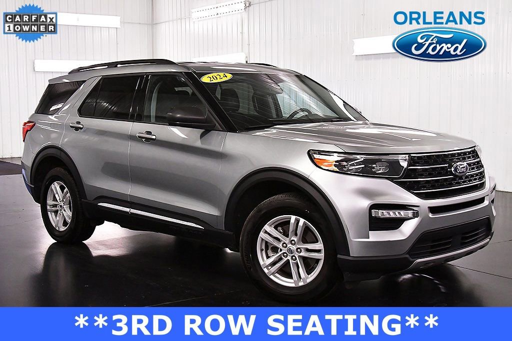 Used 2024 Ford Explorer XLT w/ Equipment Group 202A AWD/4WD image 1