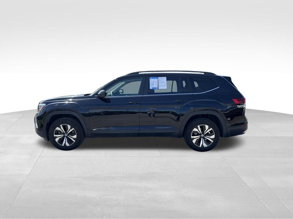 Used 2024 Volkswagen Atlas SE FWD image 4