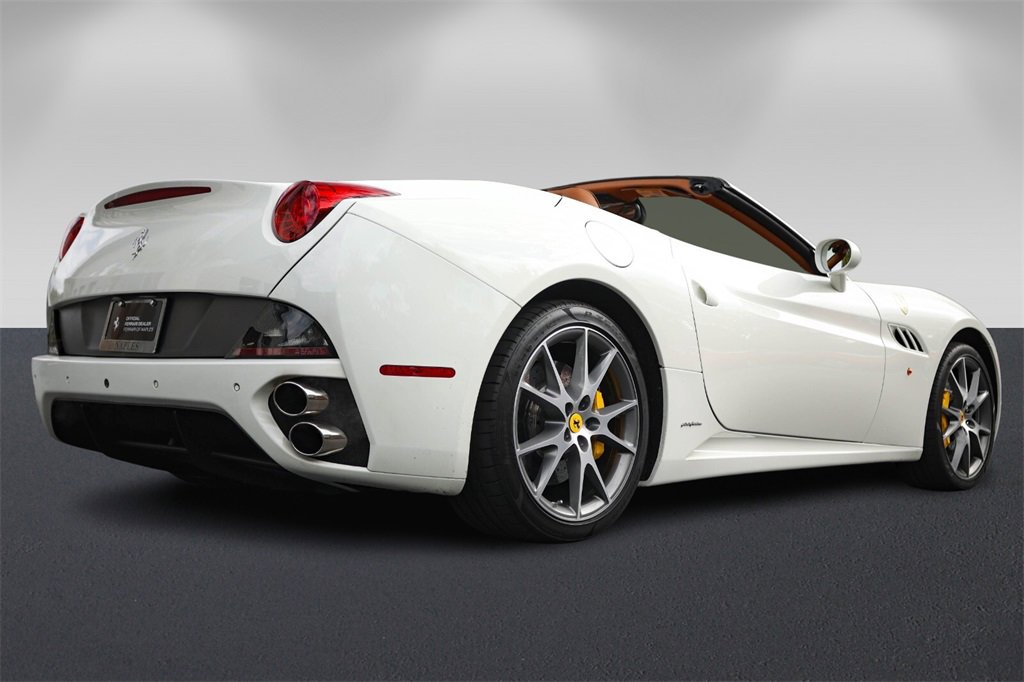 Certified 2012 Ferrari California image 3
