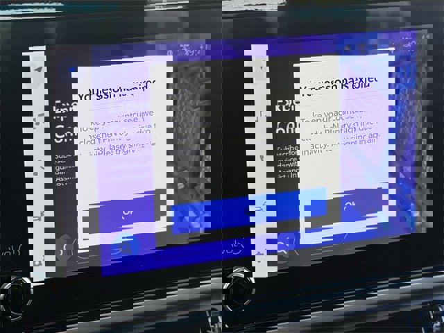 Used 2025 Toyota Camry LE image 19