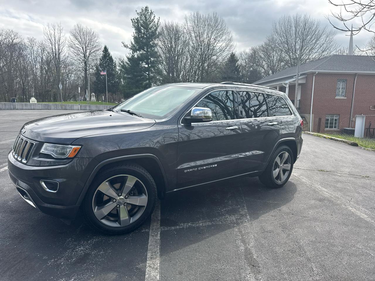 Used 2016 Jeep Grand Cherokee Overland w/ Advanced Technology Group AWD/4WD image 6