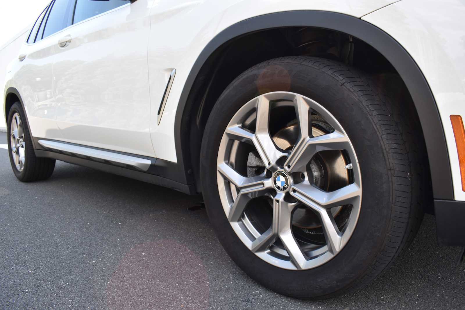 Used 2021 BMW X3 xDrive30i w/ Premium Package AWD/4WD image 10