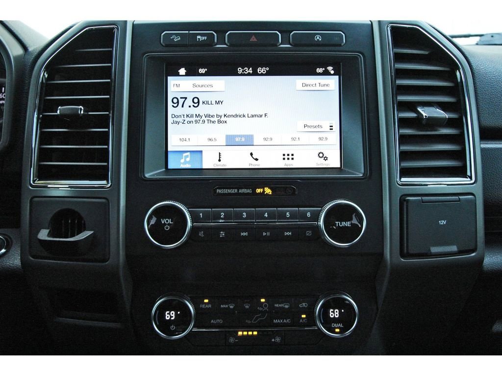 Used 2019 Ford Expedition Max XLT image 21