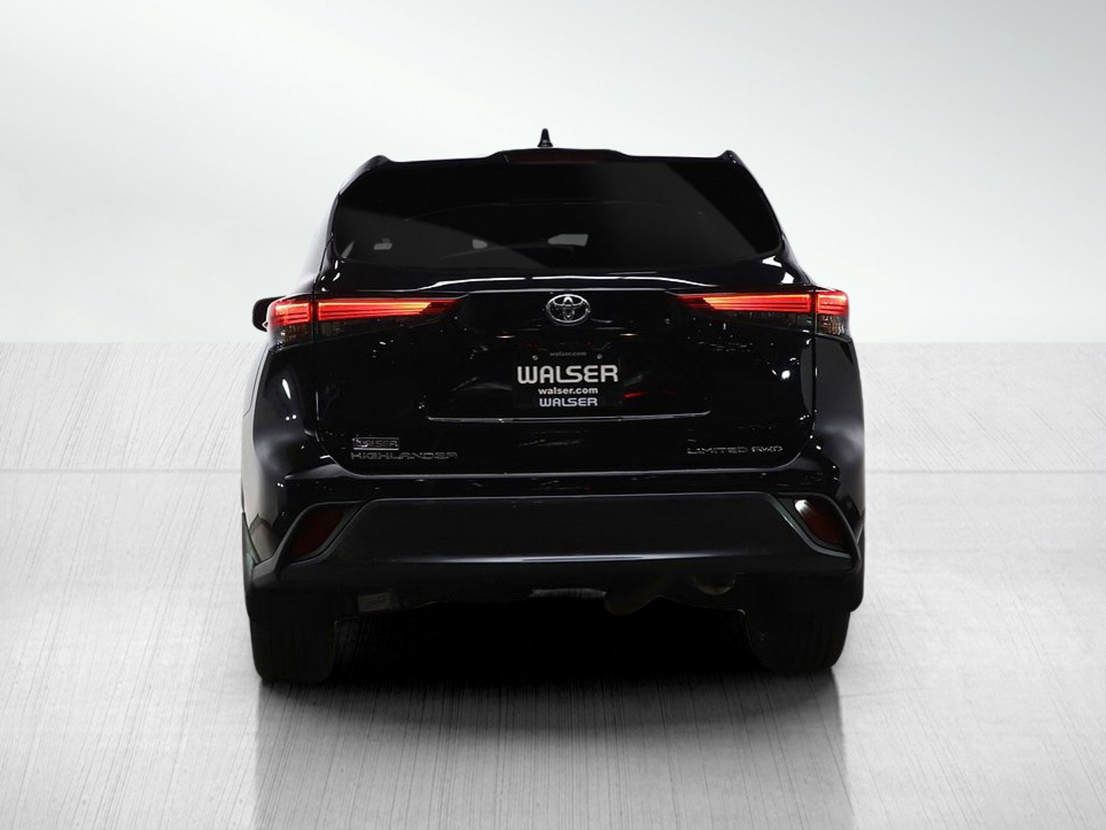 Used 2020 Toyota Highlander Limited image 4