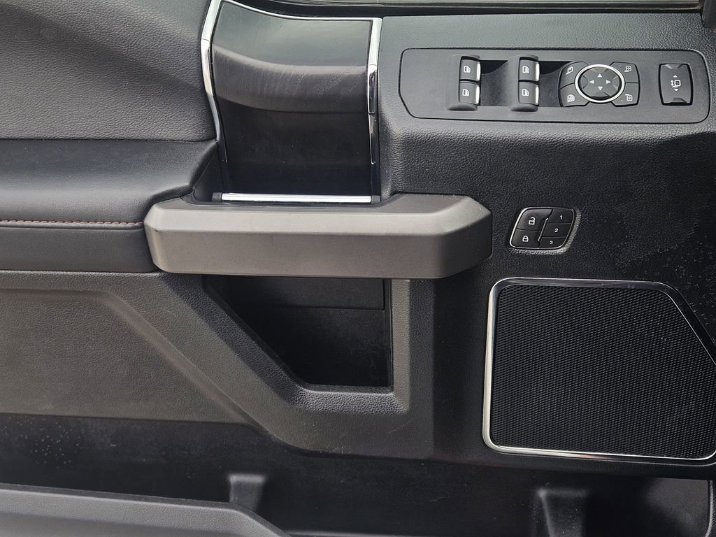 Used 2019 Ford F250 Platinum w/ Platinum Ultimate Package image 17