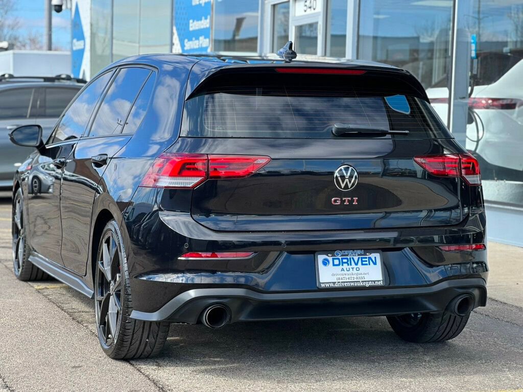 Used 2024 Volkswagen GTI SE image 3