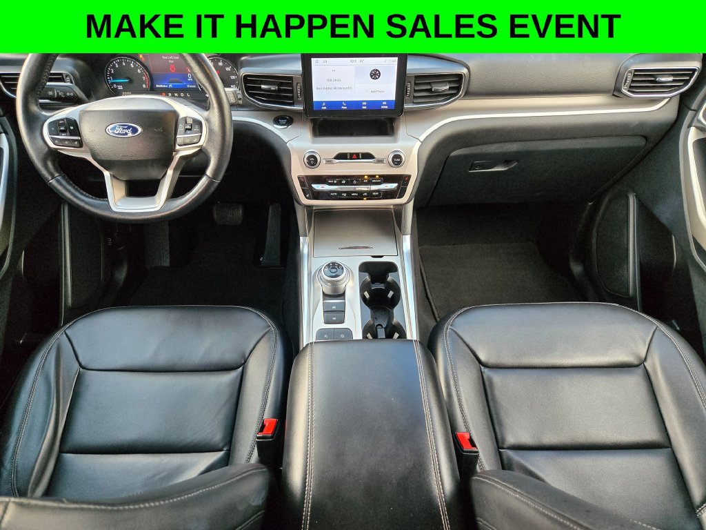 Used 2023 Ford Explorer XLT w/ Equipment Group 202A RWD image 16
