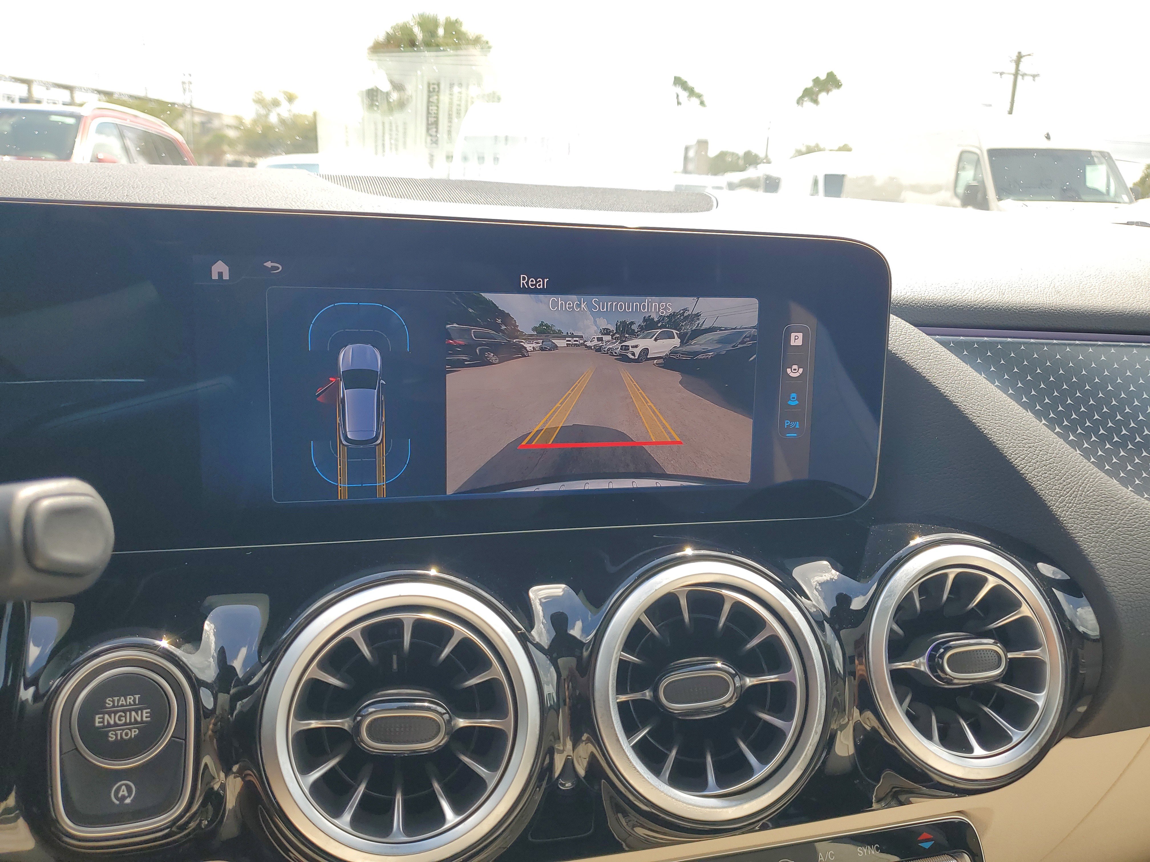 Certified 2025 Mercedes-Benz GLA 250 image 26