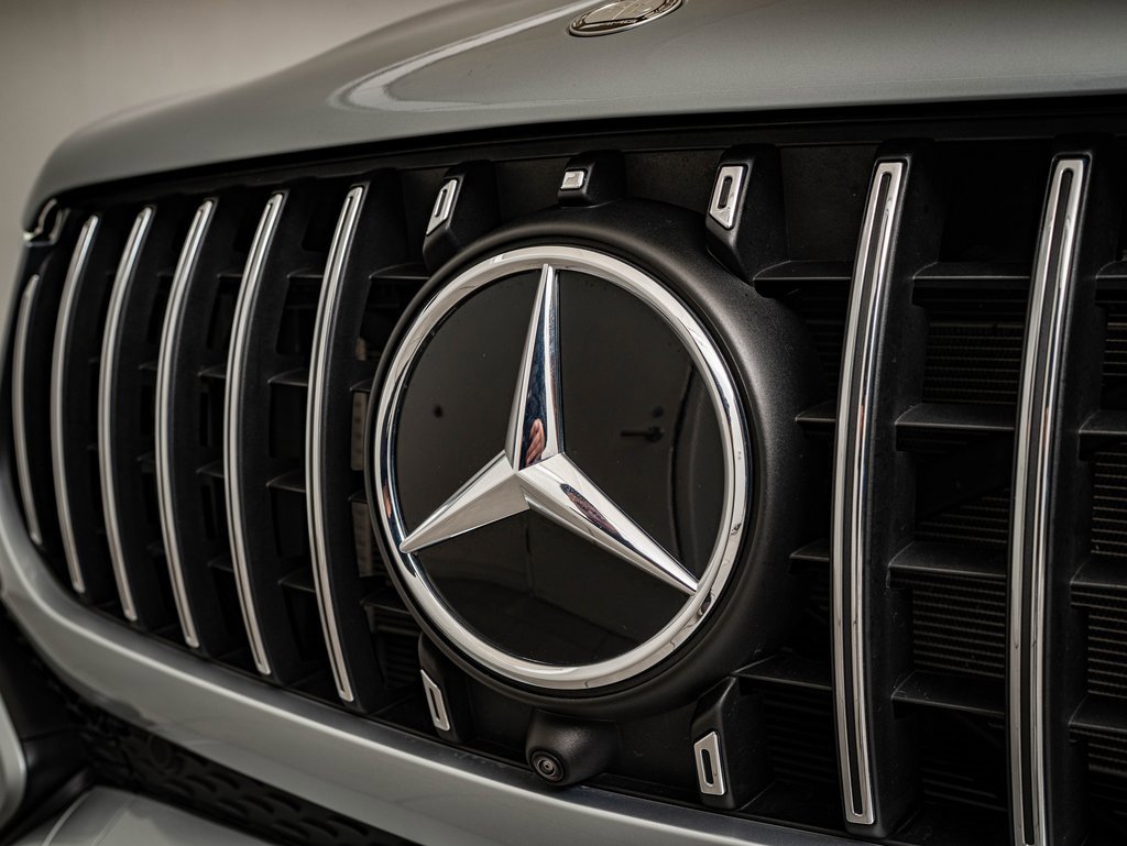 Certified 2025 Mercedes-Benz GLE 53 AMG 4MATIC image 3