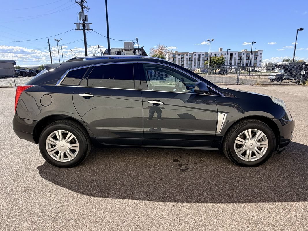 Used 2016 Cadillac SRX Luxury w/ Driver Awareness Package AWD/4WD image 6