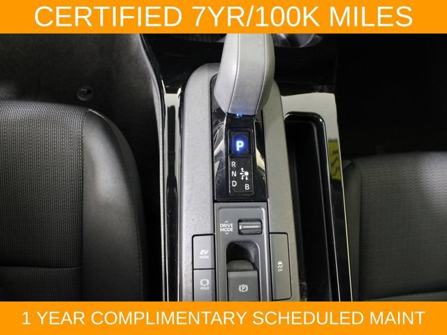 Used 2025 Toyota Prius LE FWD image 24