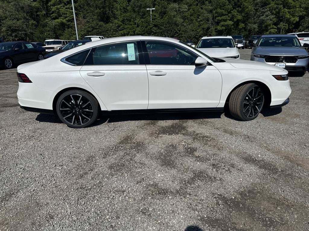 New 2026 Honda Accord Hybrid Touring image 8