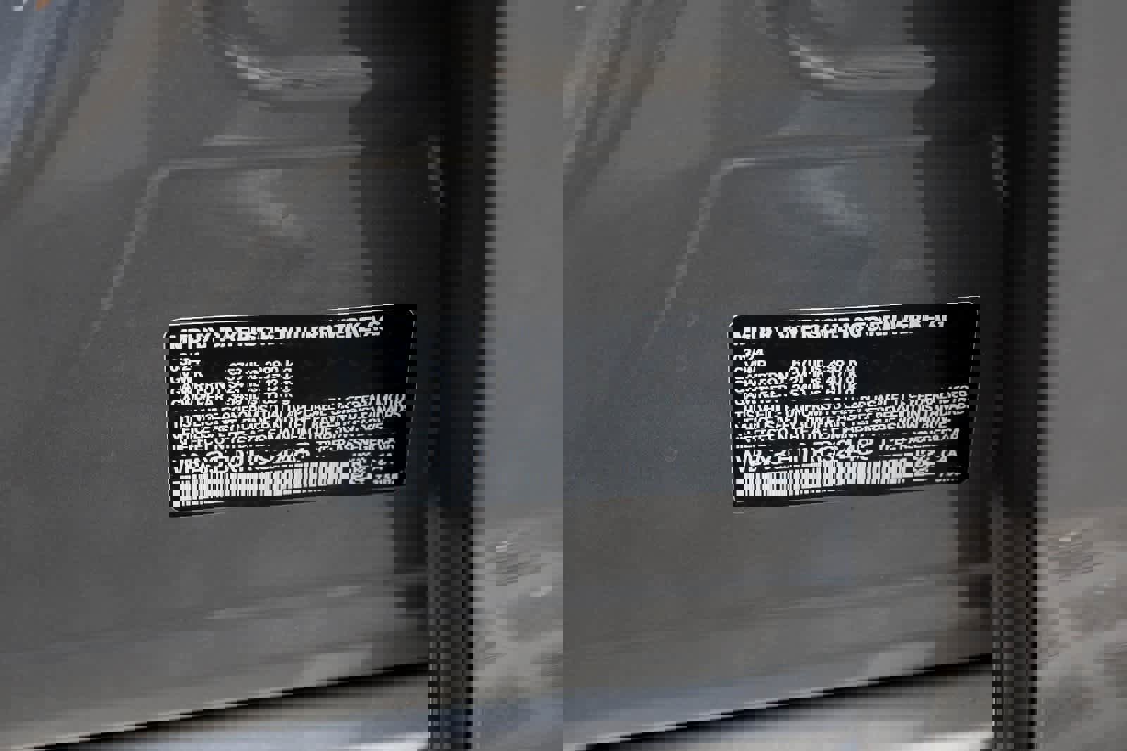 Used 2024 BMW 760i xDrive w/ Executive Package image 24