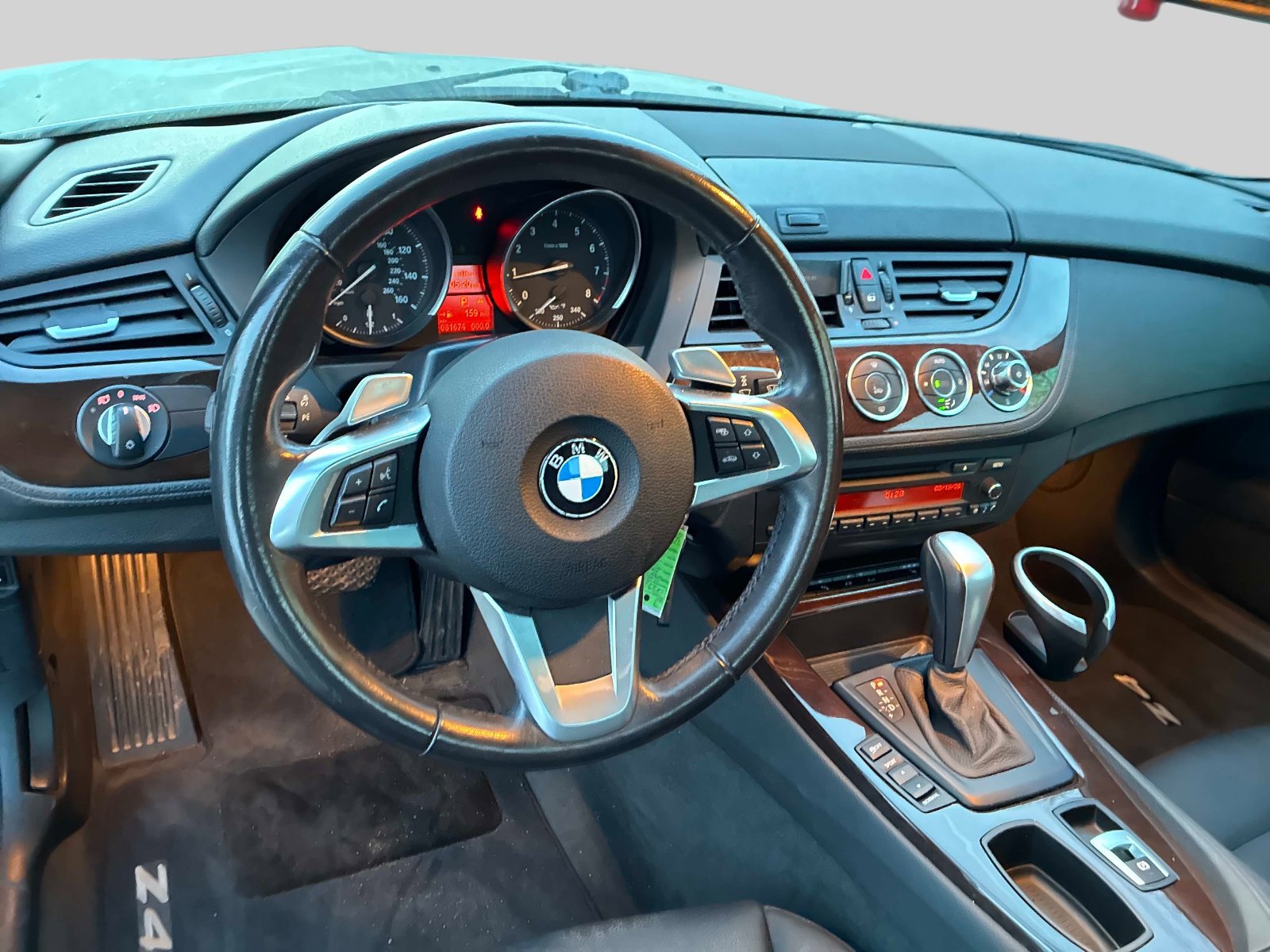 Used 2009 BMW Z4 sDrive30i image 16