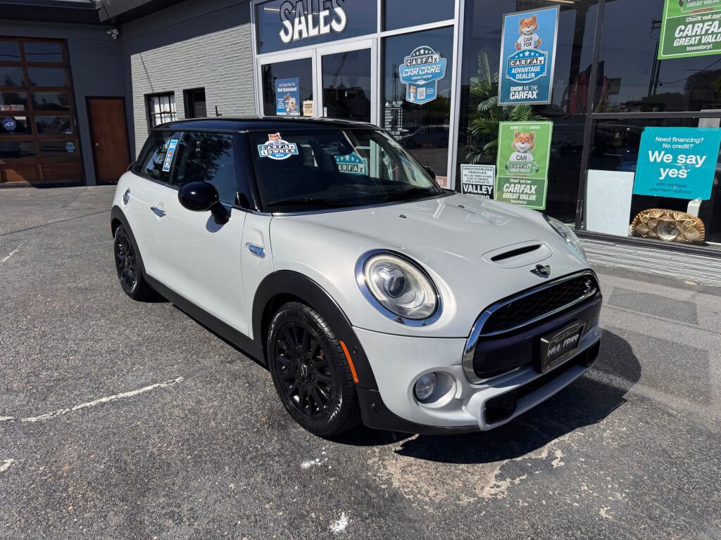 Used 2018 MINI Cooper S image 3