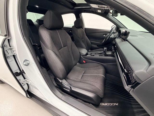 Used 2023 Honda Accord Sport image 28