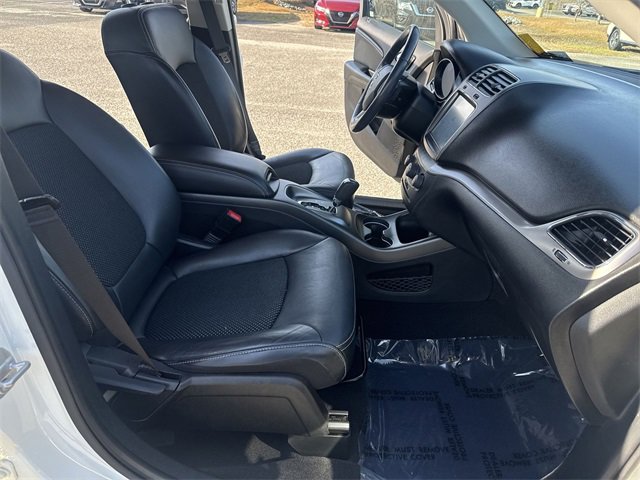 Used 2019 Dodge Journey Crossroad image 10