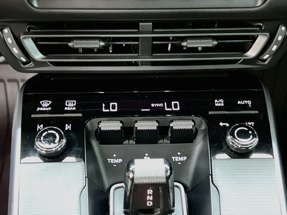 Certified 2023 Porsche 911 Turbo S AWD/4WD image 17
