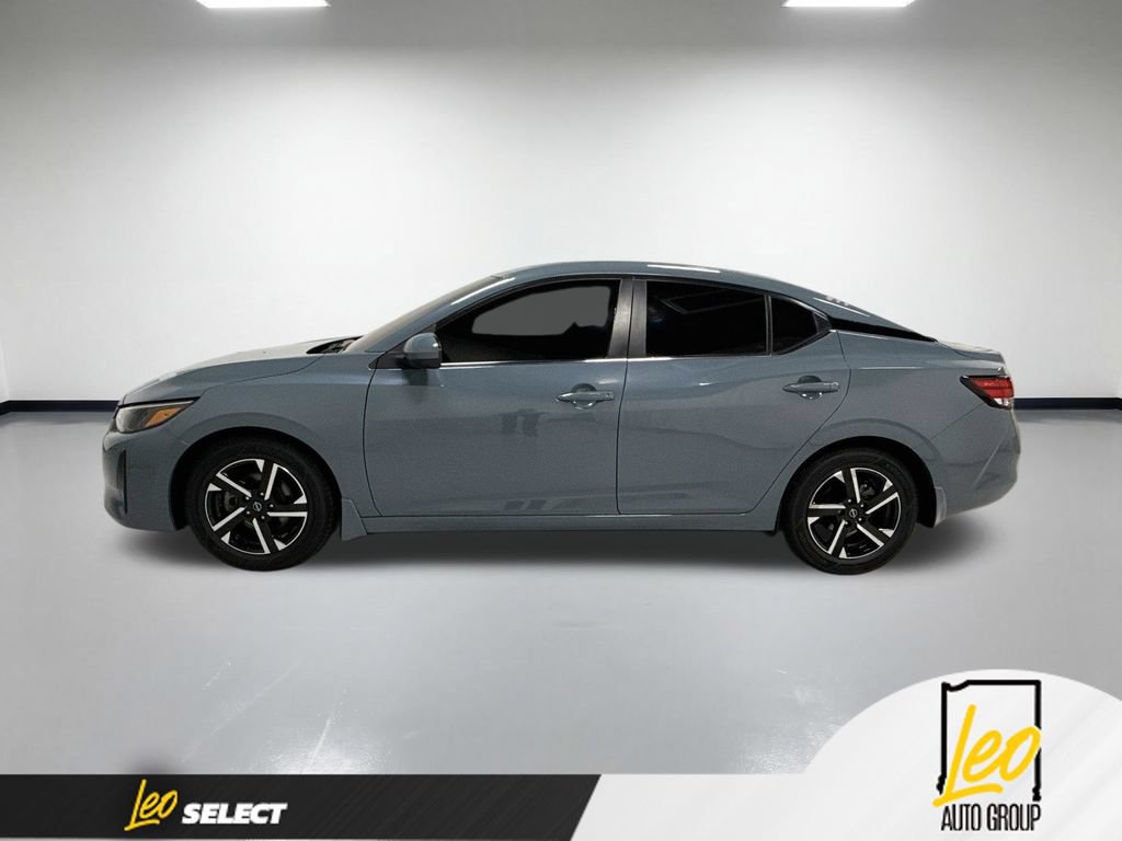 Used 2025 Nissan Sentra SV FWD image 11